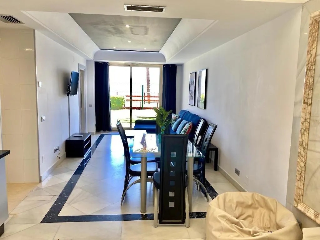 Puerto Banus 2 Bedrooms Oceanfront C Marbella Apartment