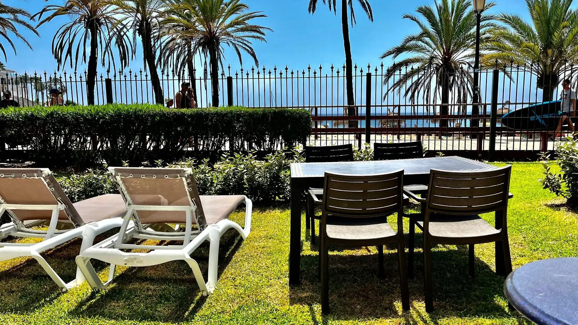 Puerto Banus 2 Bedrooms Oceanfront C Marbella